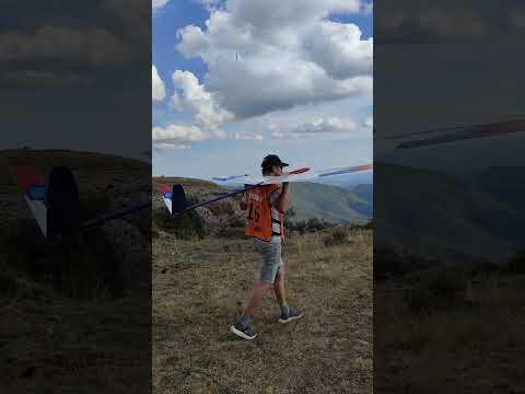 Preview image for the video "Busa 2023 09 vid20230901173635".